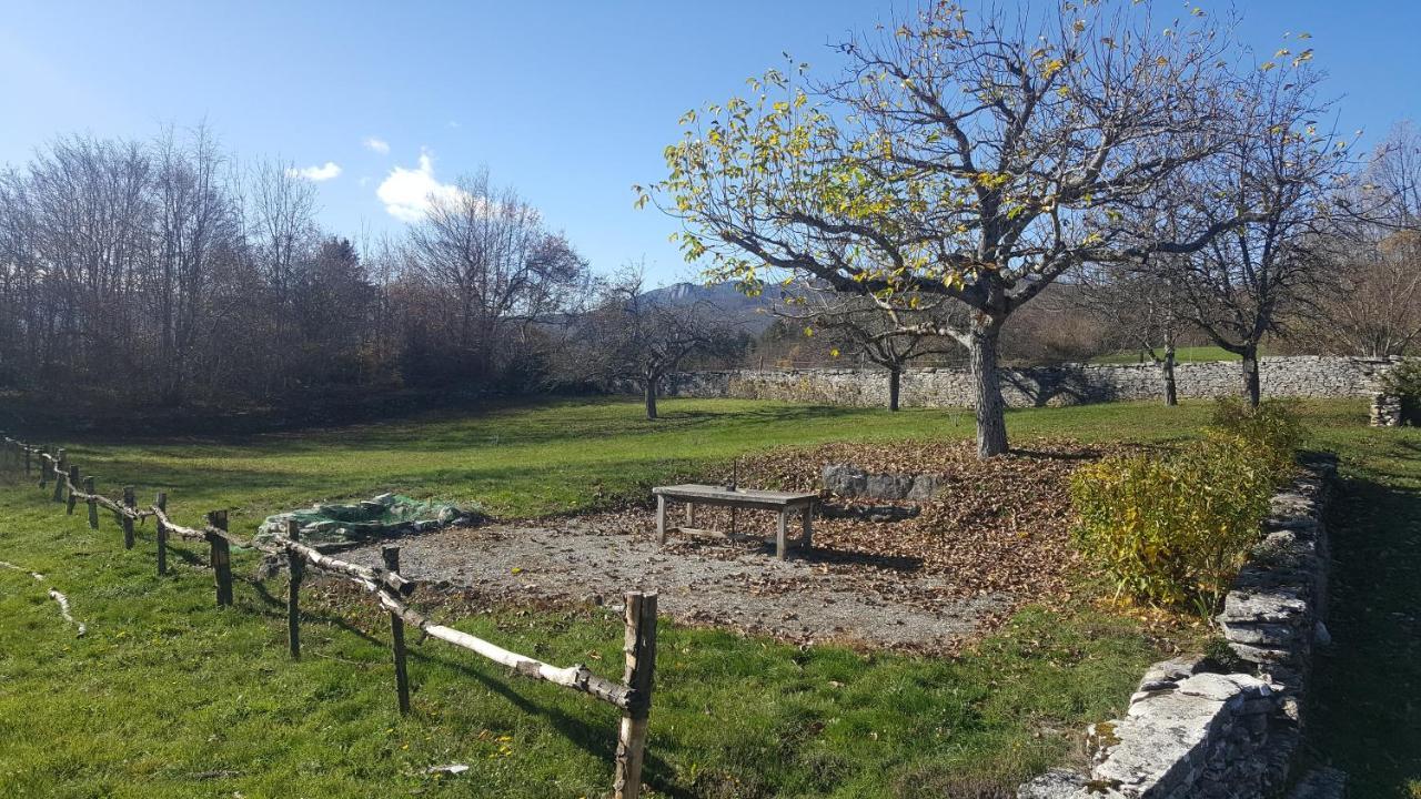 Gite Bard Des Ours Saint-Martin-en-Vercors المظهر الخارجي الصورة